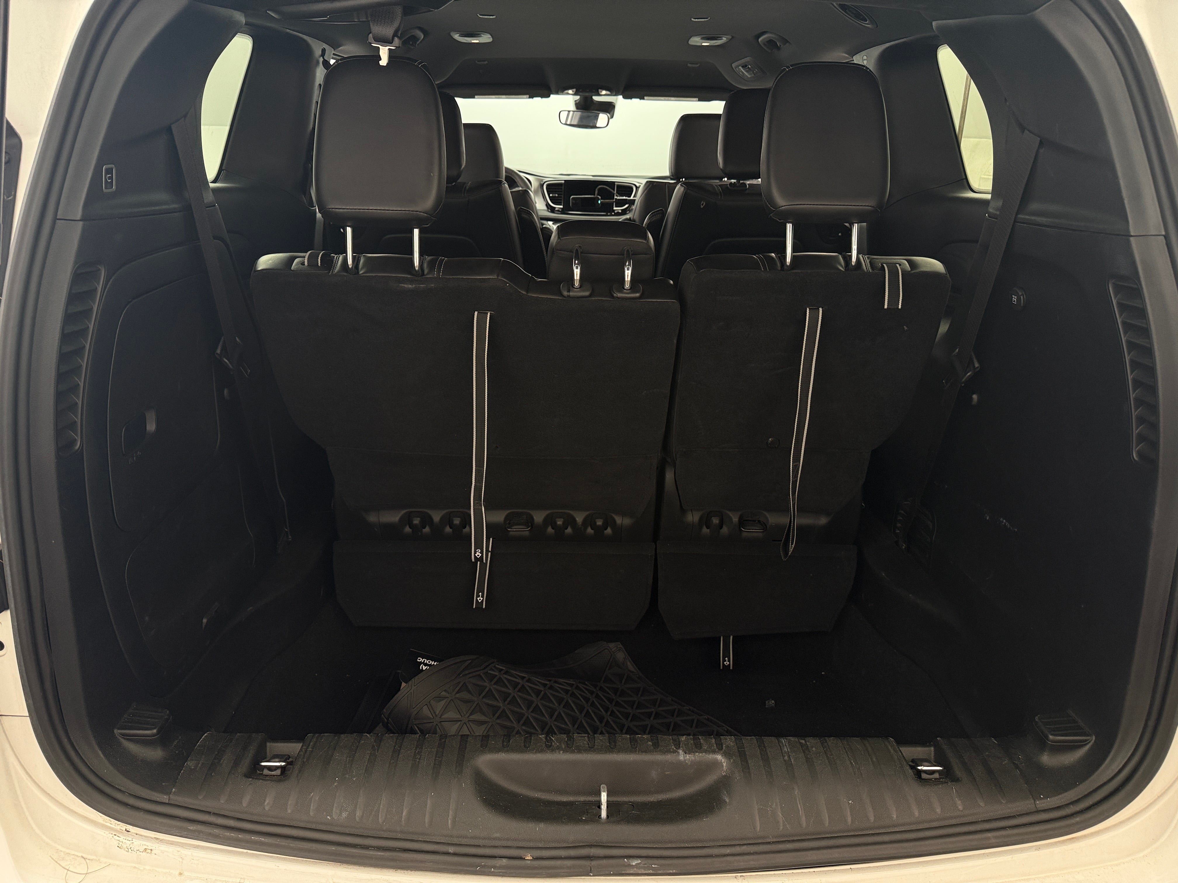chrysler pacifica phev 2024 2C4RC1S78RR109310 image chrysler pacifica phev 2024 2C4RC1S78RR109310 image